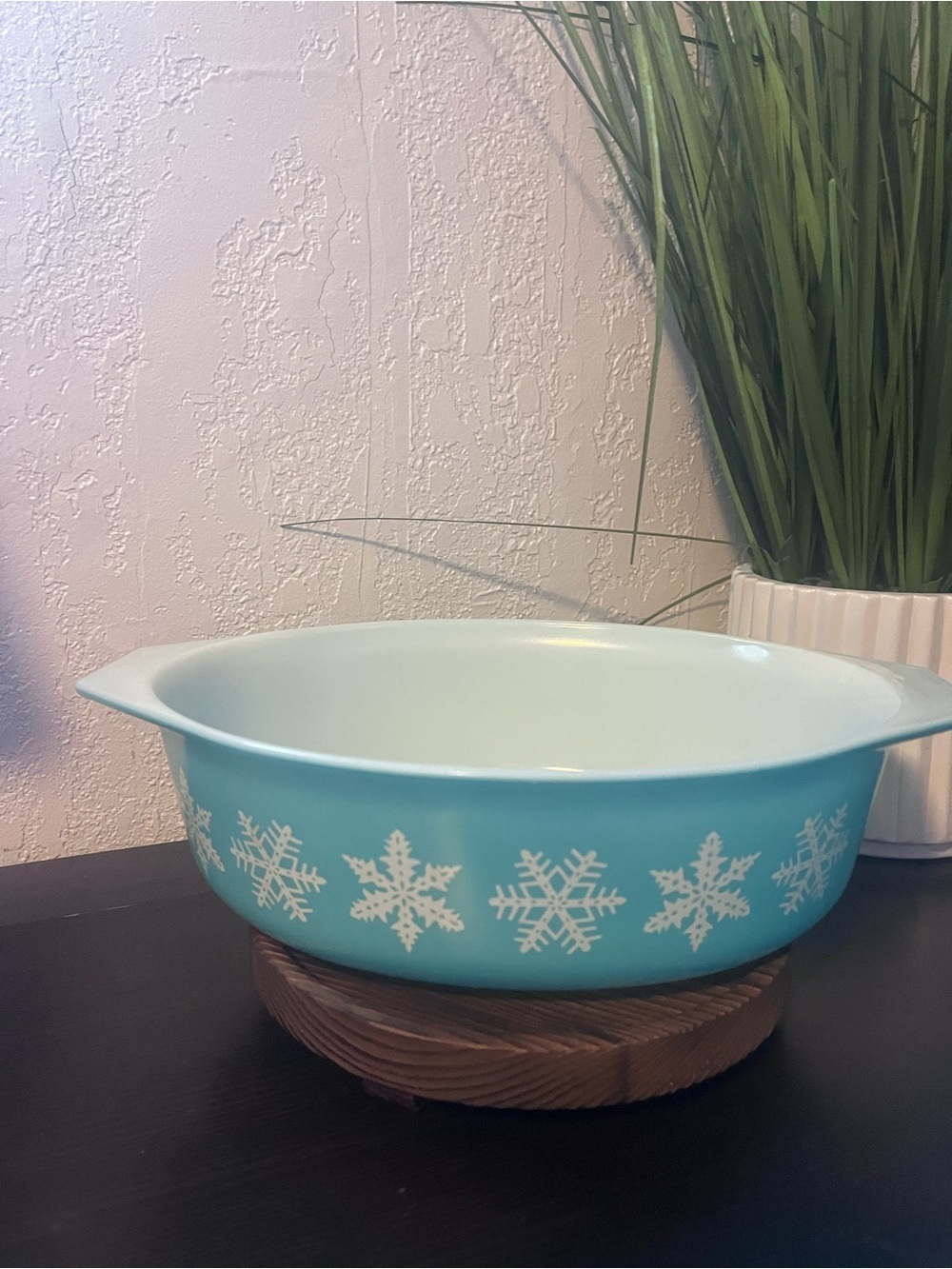 Vintage Pyrex Turquoise Snowflake 045 Casserole Dish 2.5 Qt No Lid - Picture 4 of 14